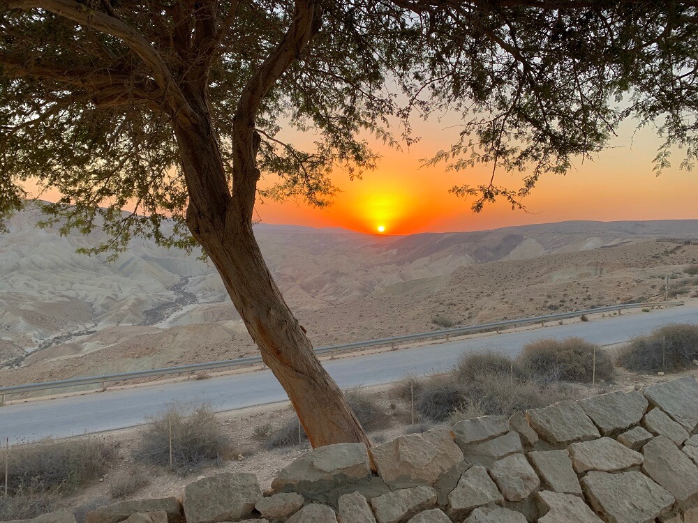 שקיעה בקבר בן גוריון