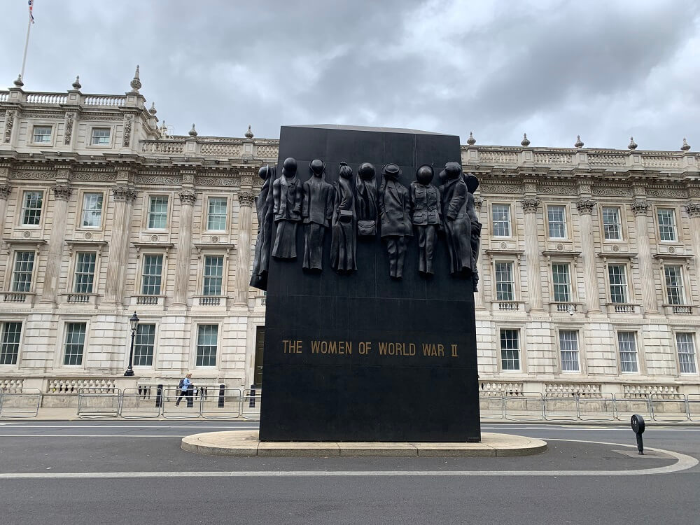 האנדרטה לנשות מלחמת העולם השנייה בלונדון